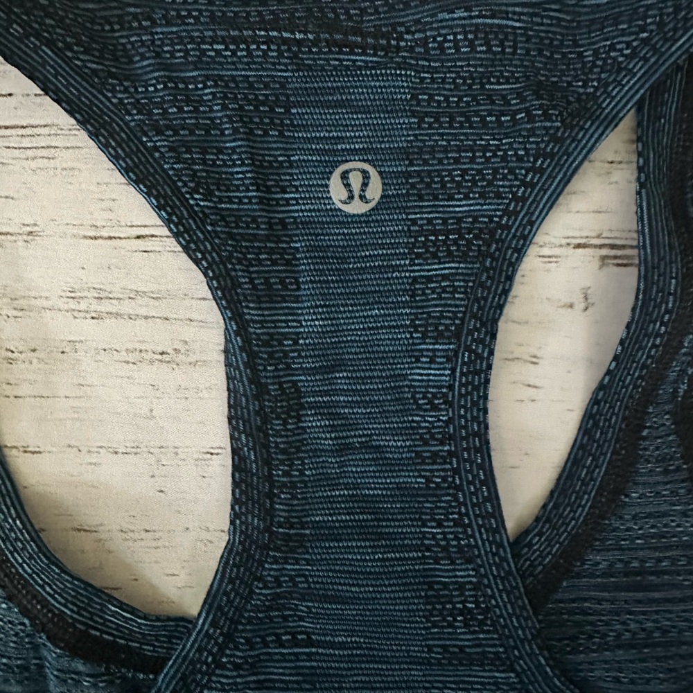 Lululemon Swiftly Racerback - Picture 7 of 7